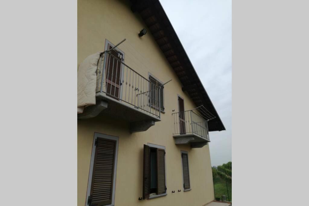 Casa Vacanze LILIANA Priocca Esterno foto